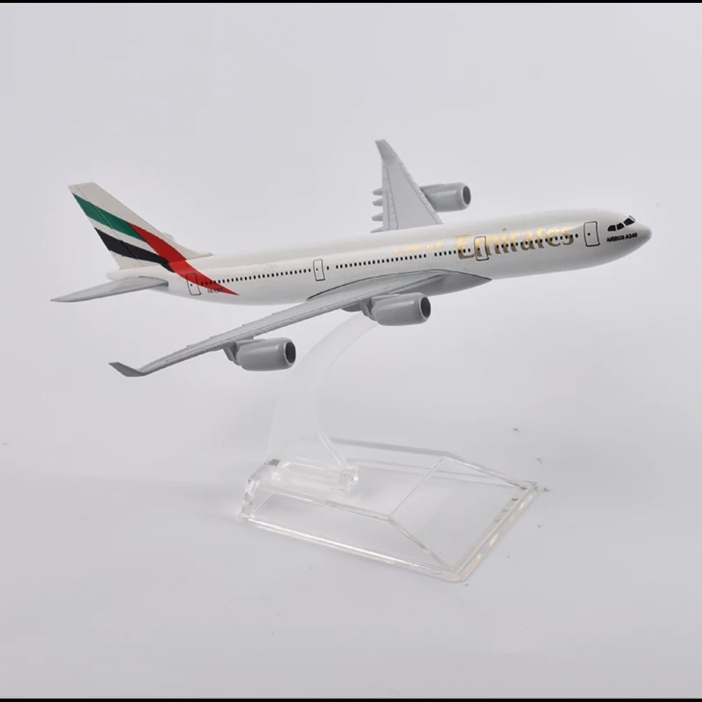 Emirates Airbus A340 Plane Model